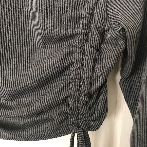 NWT NastyGal Ruched Crop Top in Gray - Picture 5 of 9